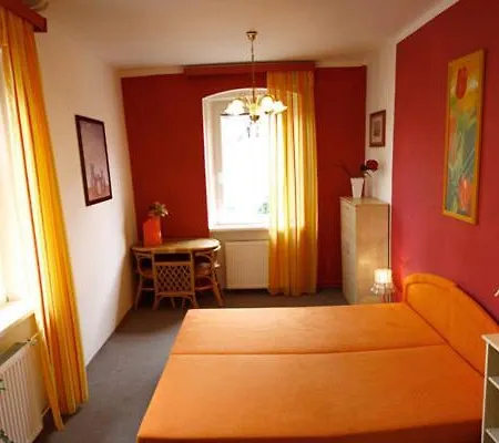 Rak Карловы Вары